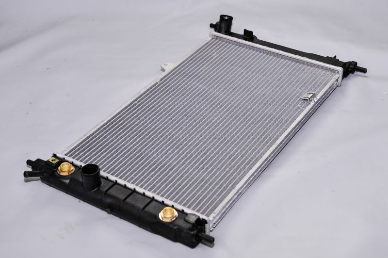 MANTA ÇIKMA YEDEK PARÇA ASTRA F SU RADYATÖRÜ OTOMATİK